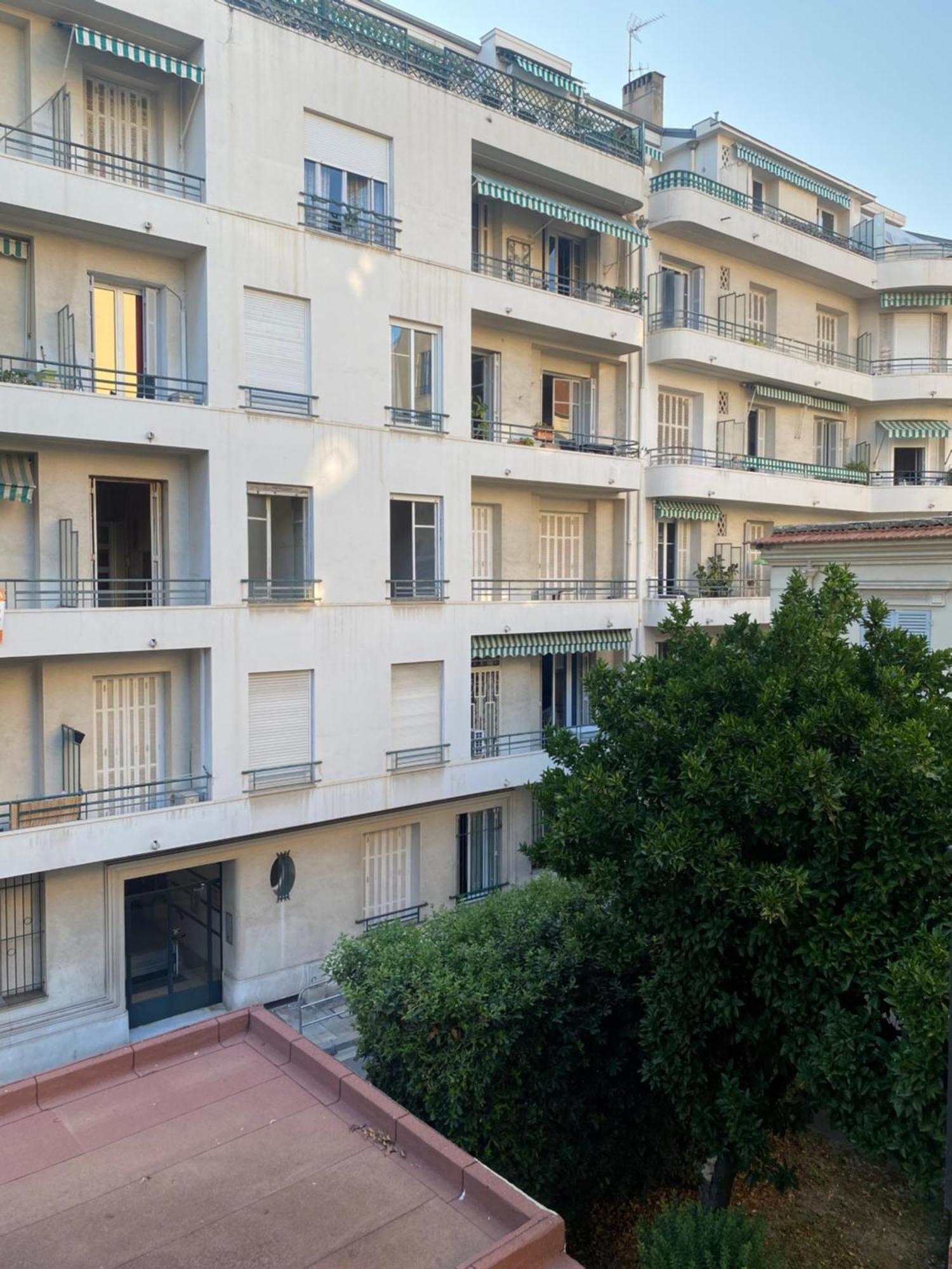 Azur Apartment *